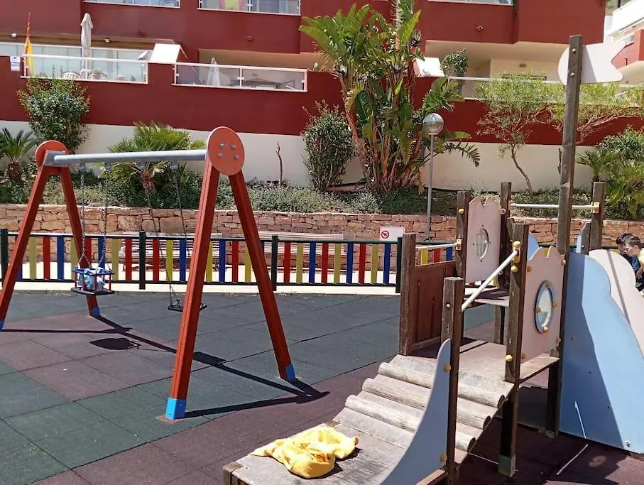 Atico Benalmadena Apartment 0*,
